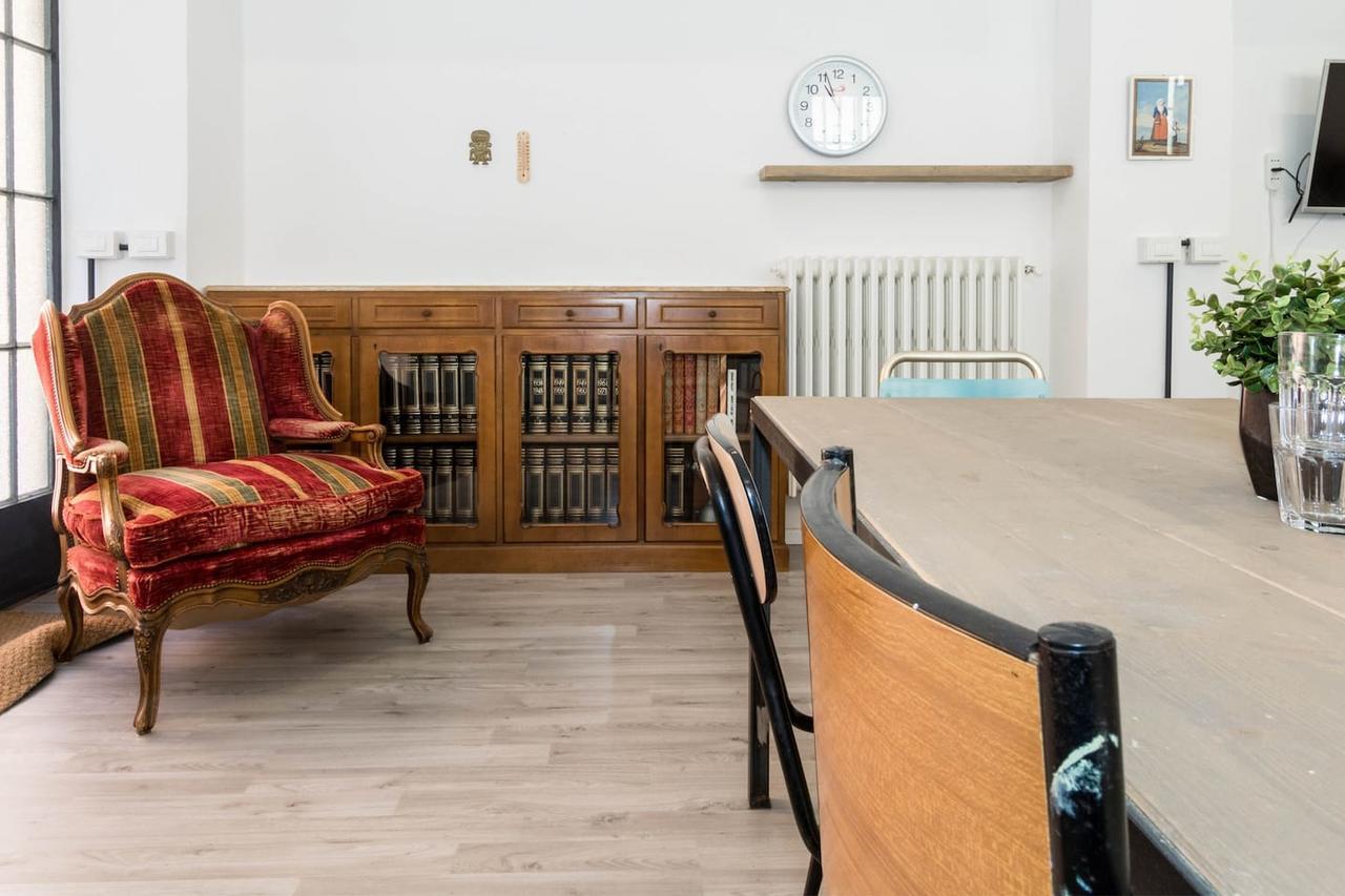 Joivy Exclusive Apt For 4 In Navigli Near Parks Milan Exterior photo
