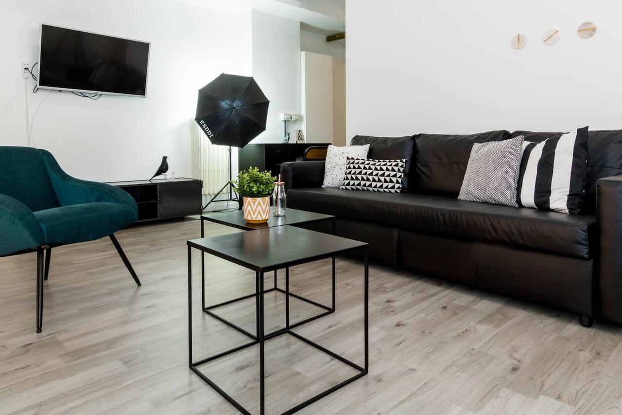 Joivy Exclusive Apt For 4 In Navigli Near Parks Milan Exterior photo